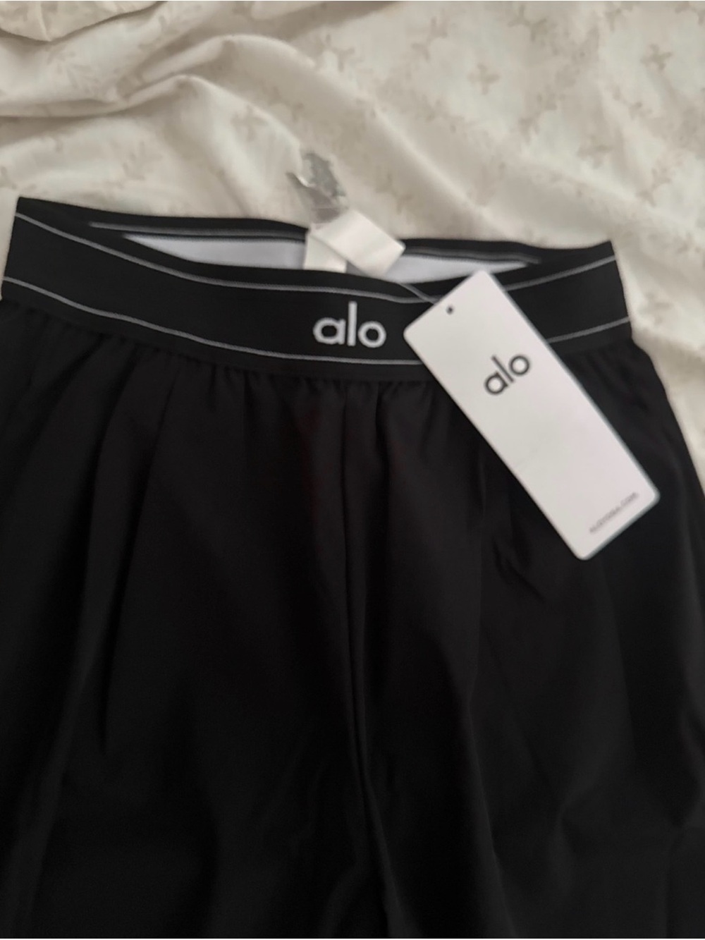 ALO Yoga Kids Black Wide-Leg Jogger Pants - Picture 2 of 5